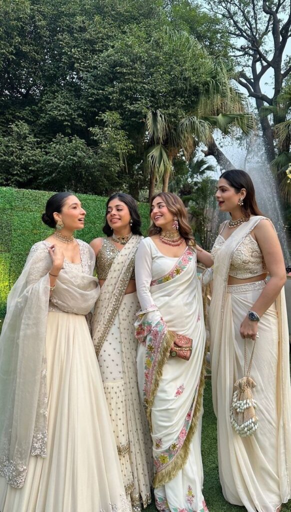 indian traditional dress